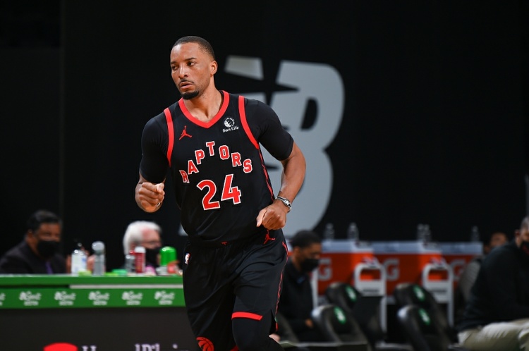 名评论员A 名评论员A