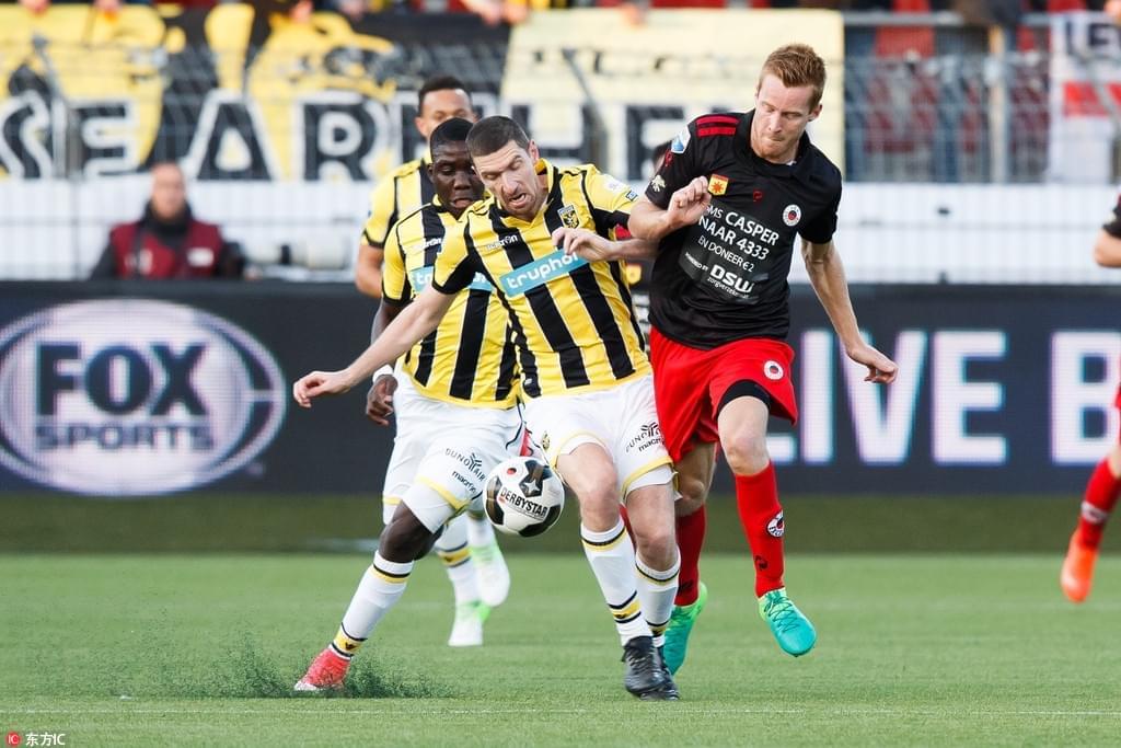 他的状态是 他的状态是