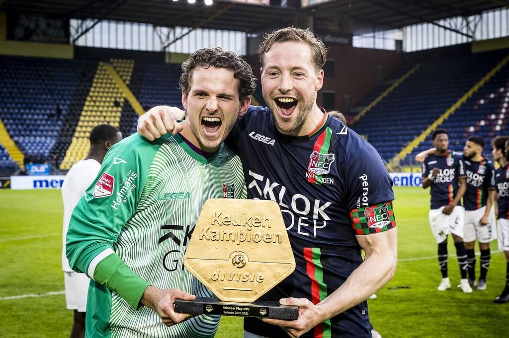 脚踝伤病并 脚踝伤病并