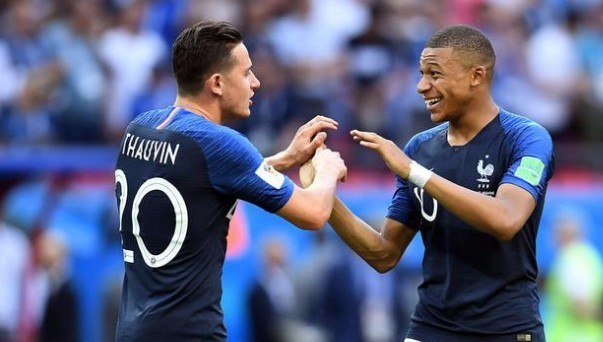 回到场上 回到场上